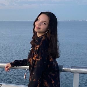 Meet your Posher, Catherine